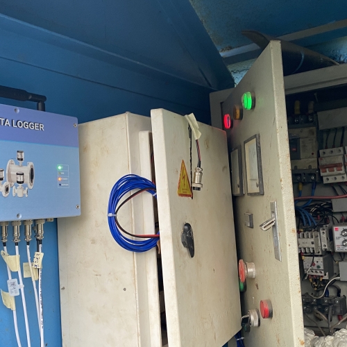 Thiết bị điều khiển giám sát trạm bơm tăng áp